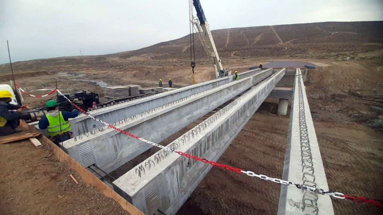 Avanza la construcción del nuevo puente de Arroyo La Mata Diario Crónica