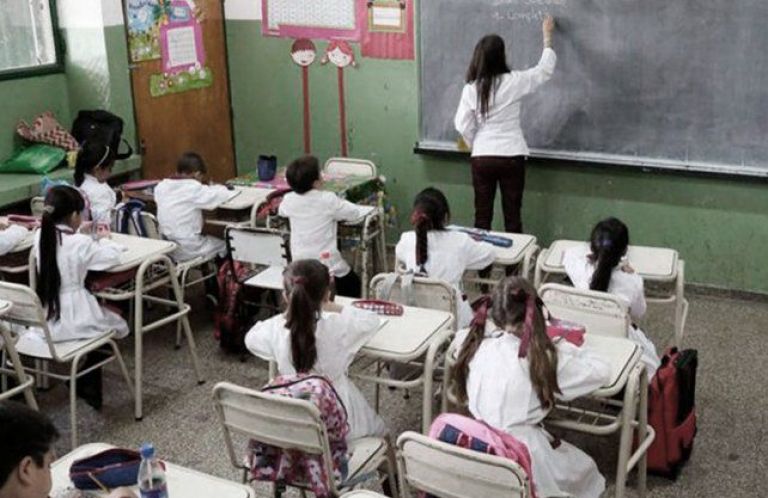 Se Deposit Esta Ma Ana El Fondo Nacional De Incentivo Docente Diario