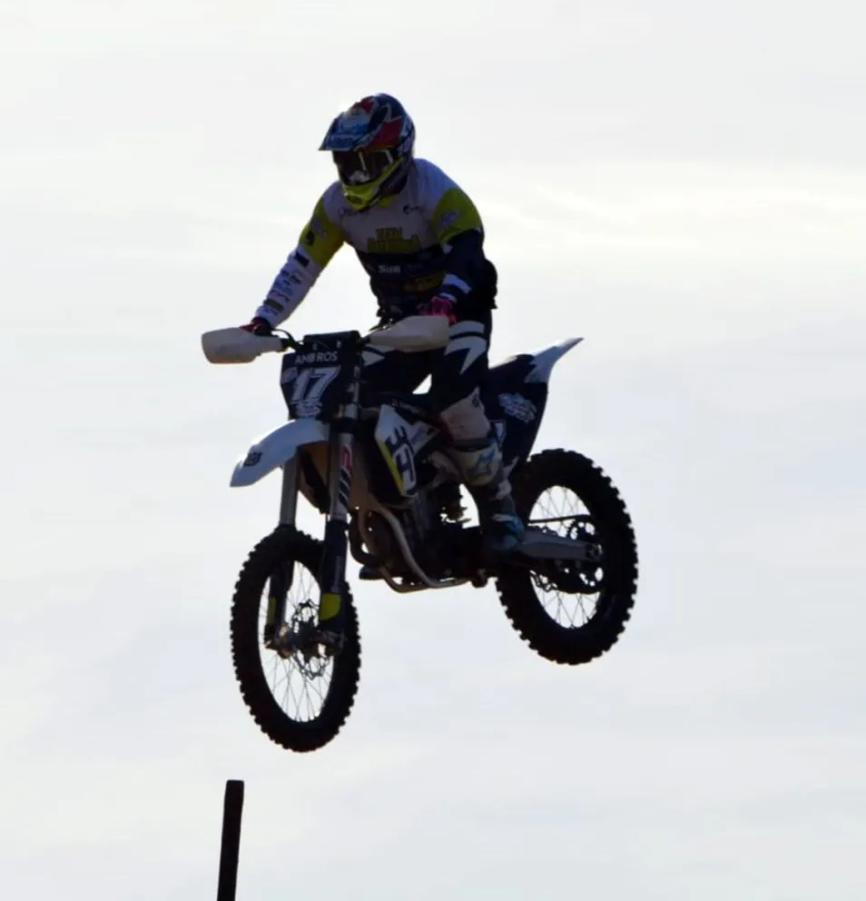 Motocross: Eugenio Ambros ganó la segunda fecha del Mx1