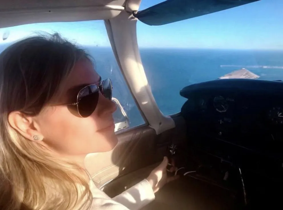 Vanina Busniuk, alta en el cielo