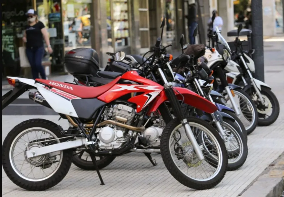 Todas las motos que se vendan en el país no podrán salir a la calle sin el seguro obligatorio contratado 