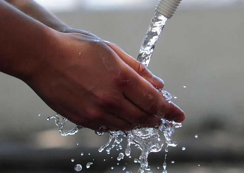 A las 18 horas se cortará el agua en todo Comodoro 