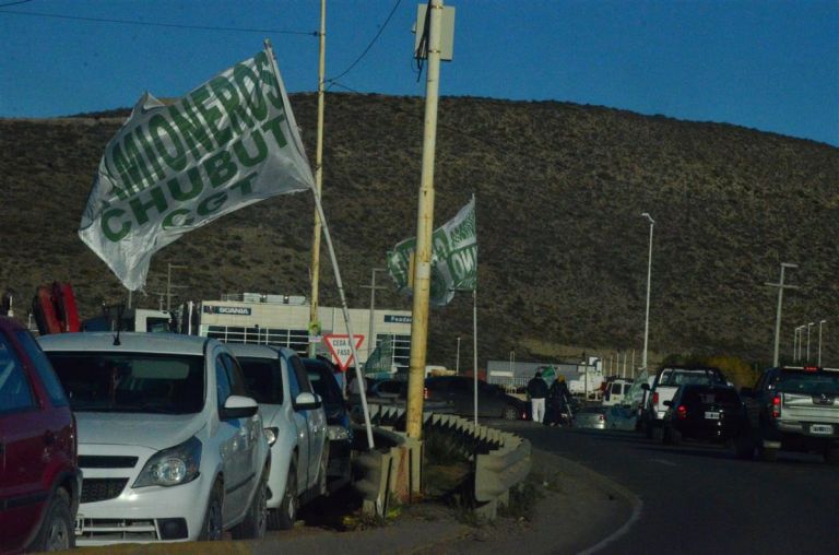 Confirman Paro De Camioneros Con Paralización Del Transporte Petrolero ...