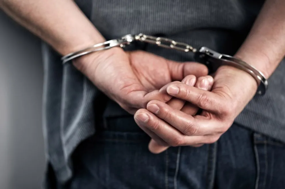 Quiso ingresar a la fuerza a la casa de su ex y fue detenido
