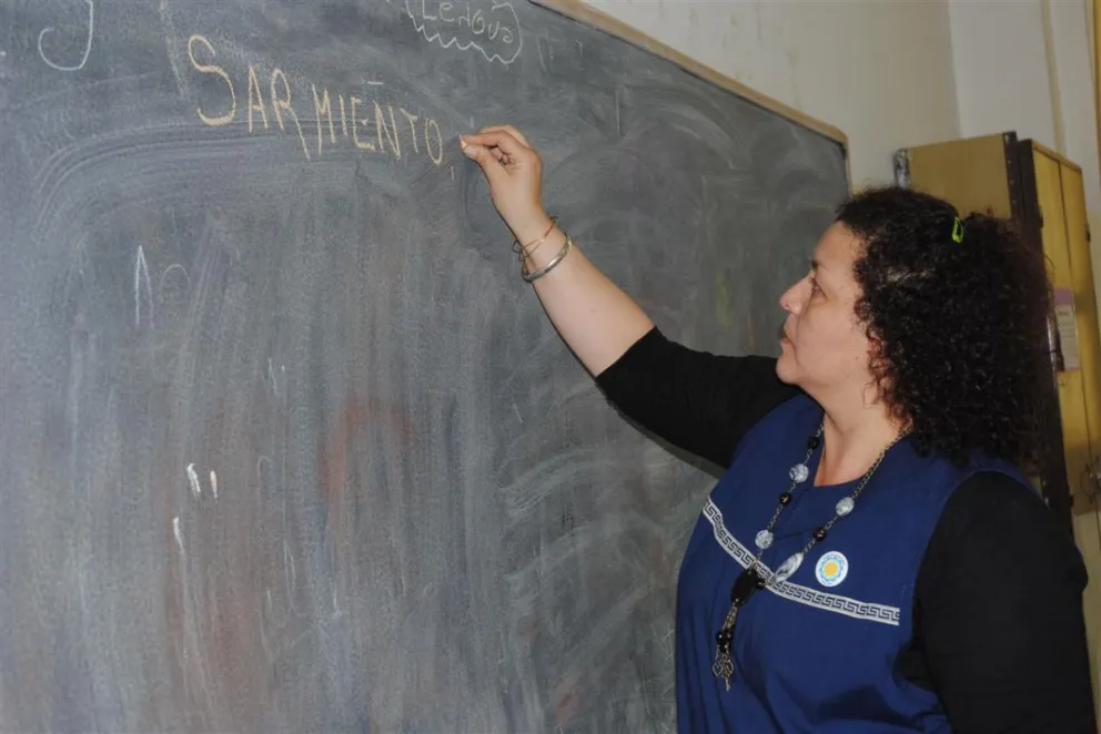 Se aplicará un nuevo piso salarial para el sector docente en Chubut