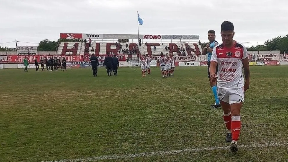Durísima sanción para Huracán Las Heras tras la balacera en un estadio del Federal A