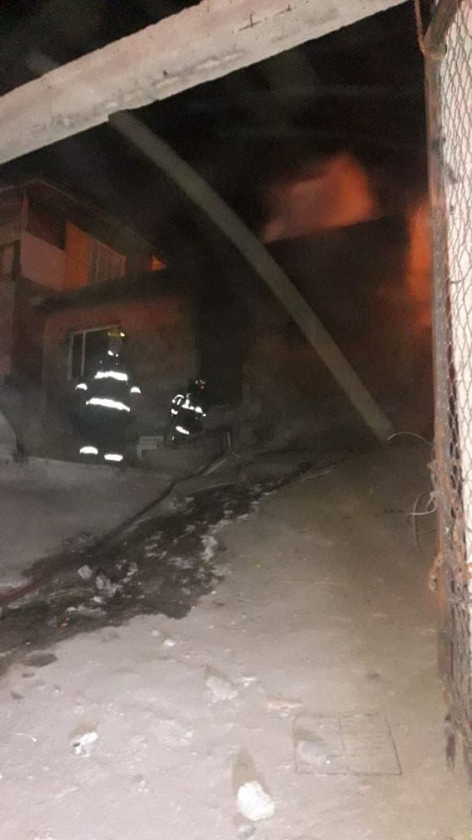 Se incendio una vivienda en barrio Máximo Abásolo y las pérdidas fueron totales