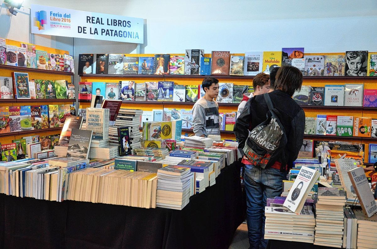 Este jueves comienza la Feria del Libro de Comodoro Rivadavia 2024