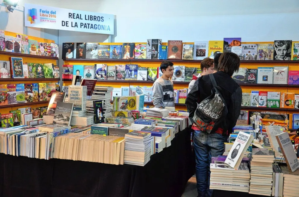 Este jueves comienza la Feria del Libro de Comodoro Rivadavia 2024