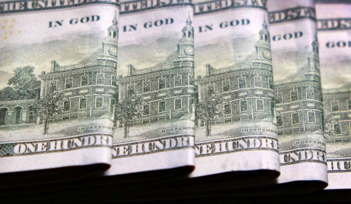 El dólar blue operó por debajo de los $200 por el "efecto aguinaldo"