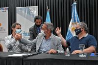 El gobernador encabezó el lanzamiento de la Escuela de Nuevas Tecnologías y Animación del INCAA en Comodoro Rivadavia