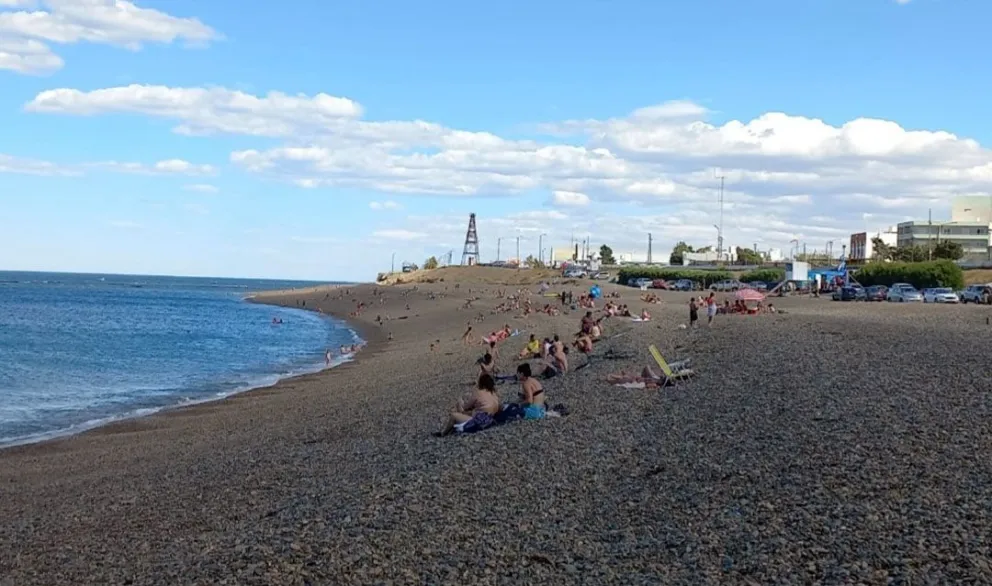 Caleta Olivia despliega un plan de seguridad en las playas
