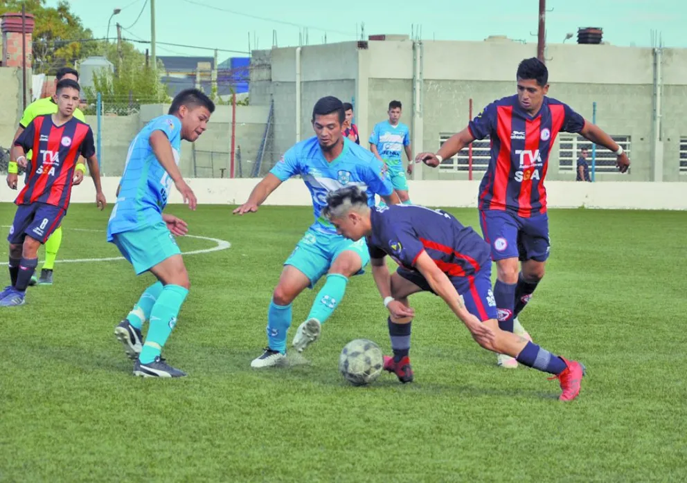 Futbol local: ya están las fechas iniciales de "A" y "B"