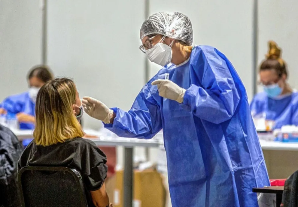 Siguen en descenso los casos de coronavirus en el país
