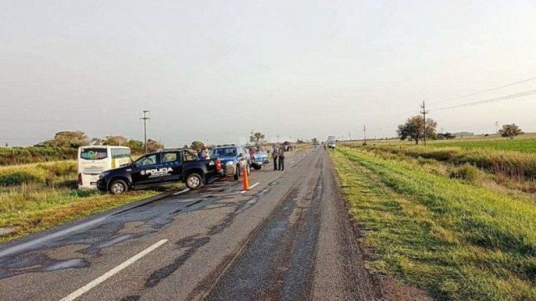Tragedia en Santa Fe: tres muertos al chocar un auto contra un ...