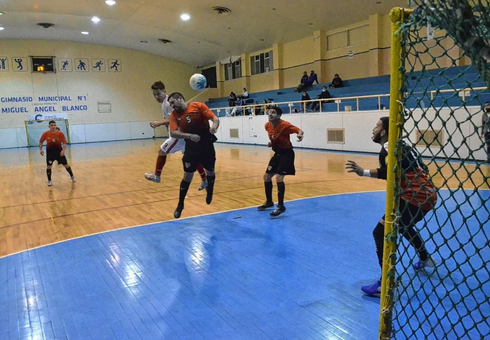 La Cumbre y Halcones quieren el tercer puesto