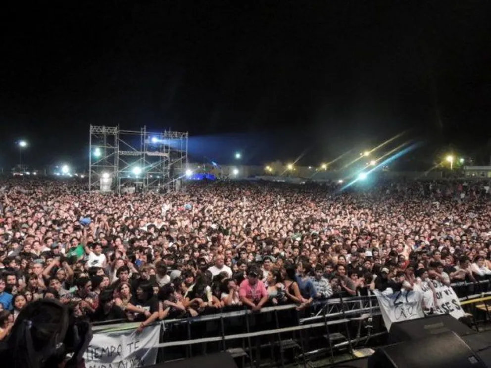 Soledad, María Becerra y Los Palmeras entre los artistas que se presentarán en los festejos de Comodoro
