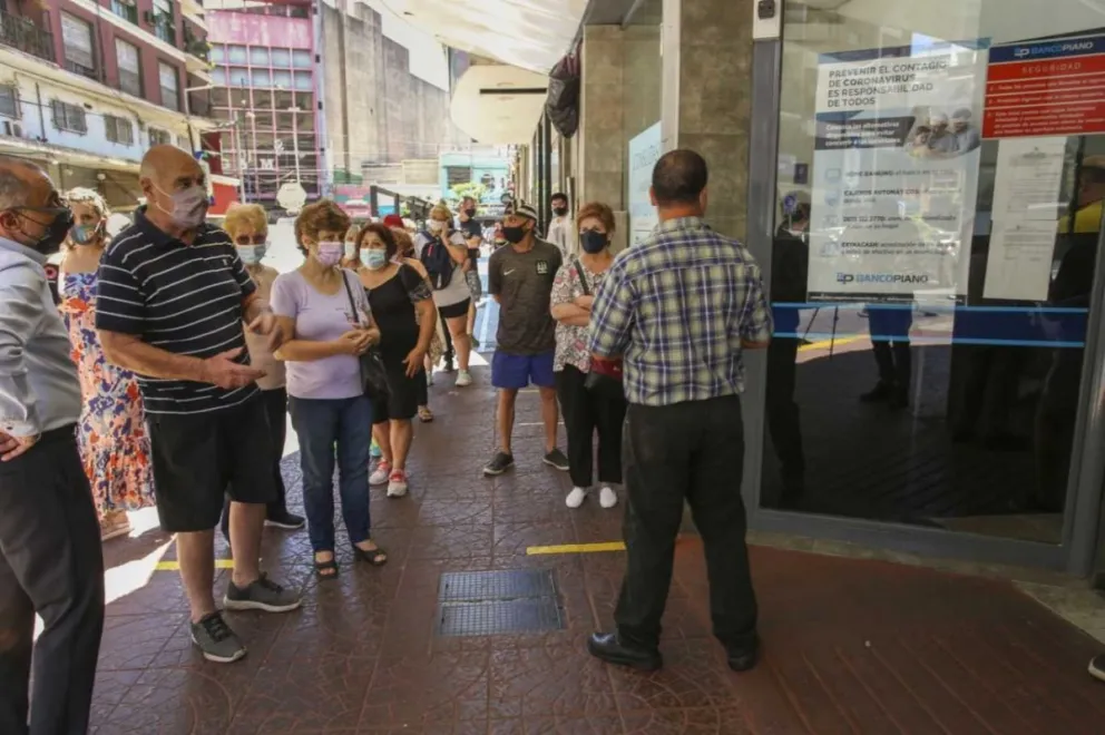 Aumentan jubilaciones 15,53% en septiembre y habrá un bono de refuerzo de $ 7.000 por tres meses