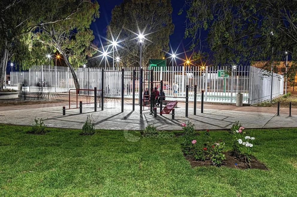 La Municipalidad puso en valor la identidad de Km.8 con la recuperación de su parque histórico