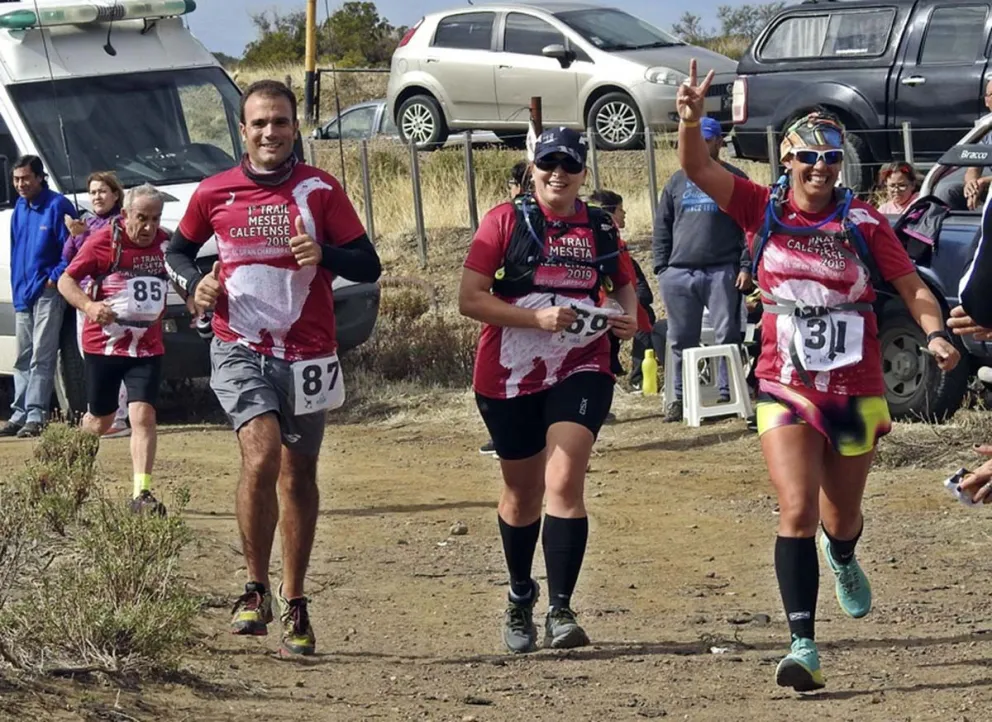David Veuthey y Rosana Calderero se adjudicaron el Primer Trail de la “Meseta Caletense”