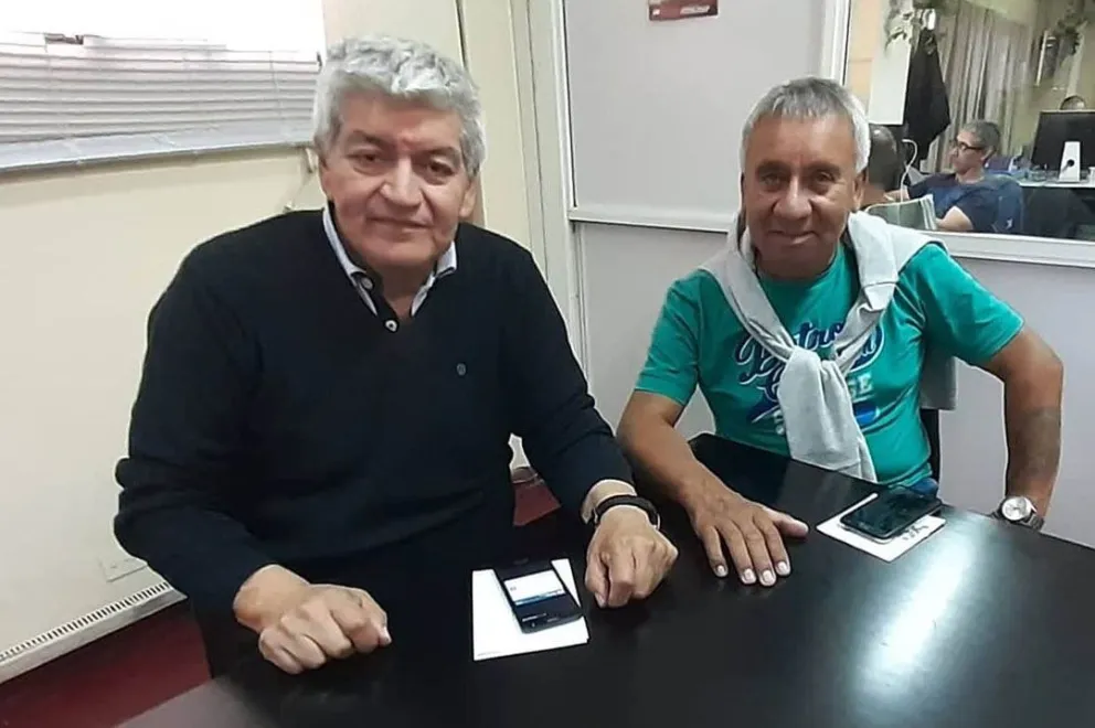 La Asociación de Entrenadores de Fútbol, reconoce a entrenadores de la ciudad
