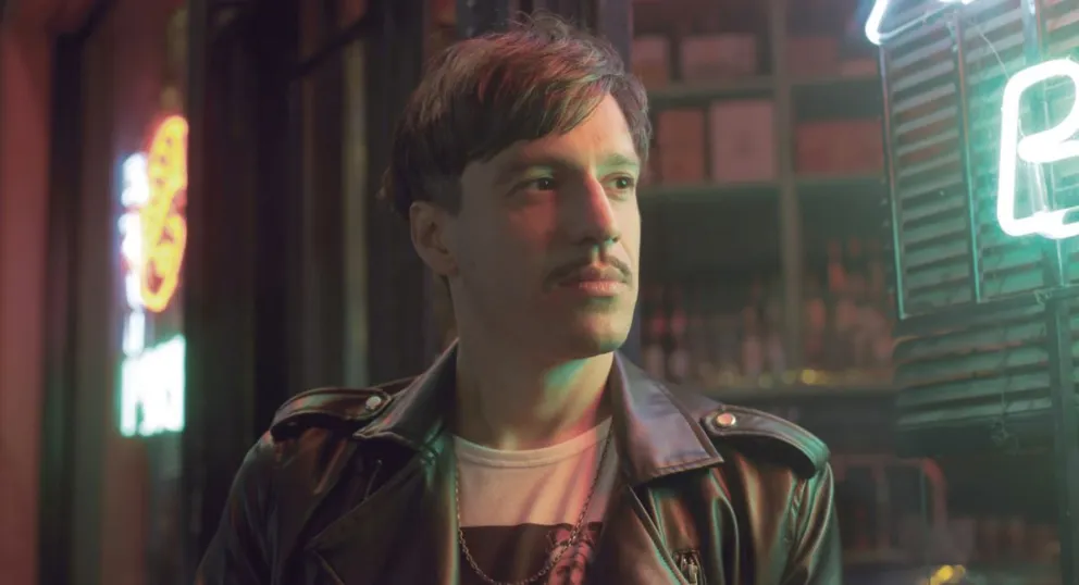 Enzo Maqueira, entre cerros e infinitos