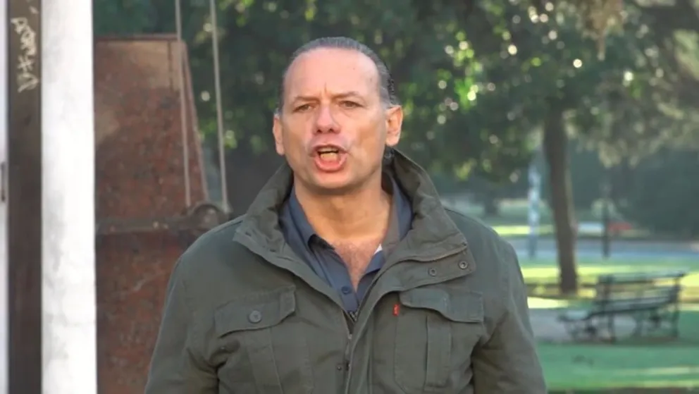 Berni arengó a la Policía y le pidió “defender esta bandera o perder la vida”