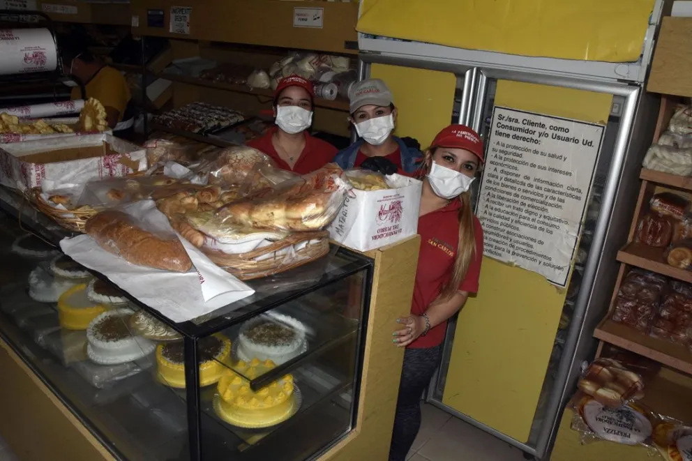 Cuarentena: una panadería de Comodoro regala pan para el aislamiento