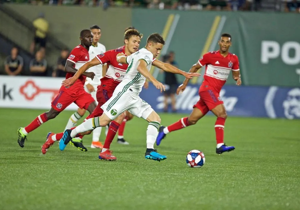 Tomás Conechny: "no tenés la presión del exterior, el argentino es más pasional con el fútbol"