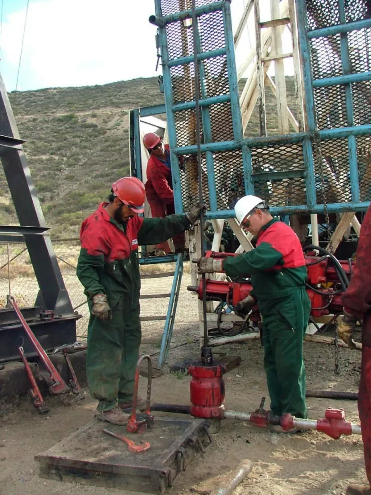 Petroleros acumularon un 104% a la Paritaria 2022 y 25% para el primer trimestre de este año