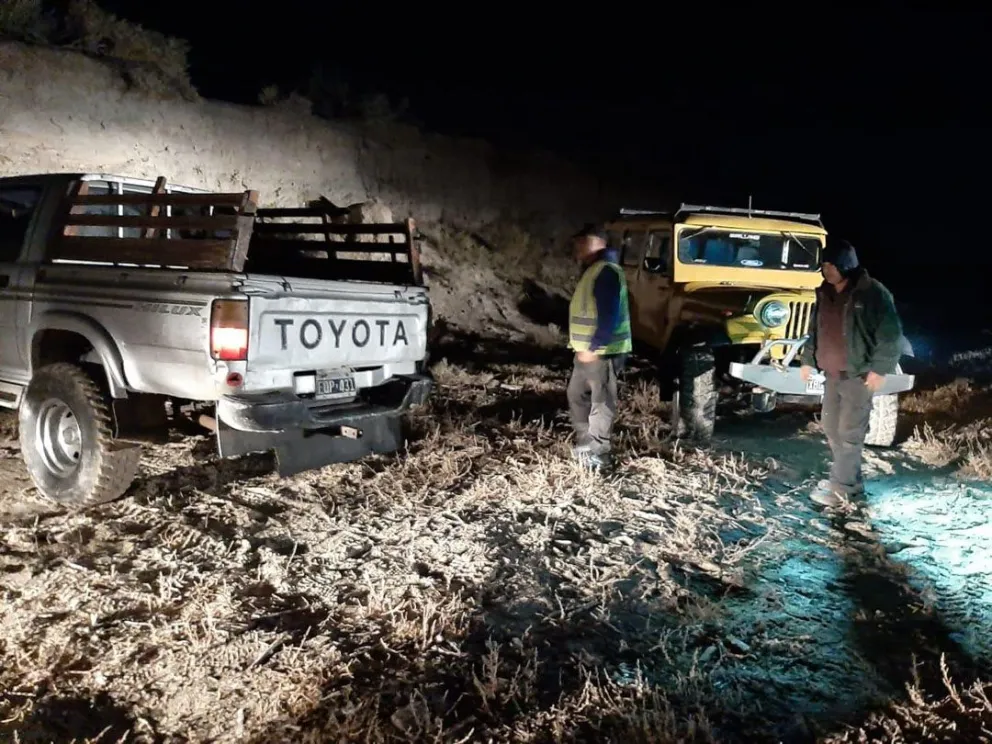 Paseaba por la playa de Restinga Alí con su familia y los atrapó la marea