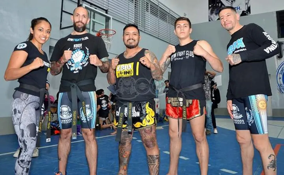 Darío Achaval escribe su historia en el Kick Boxing de Comodoro