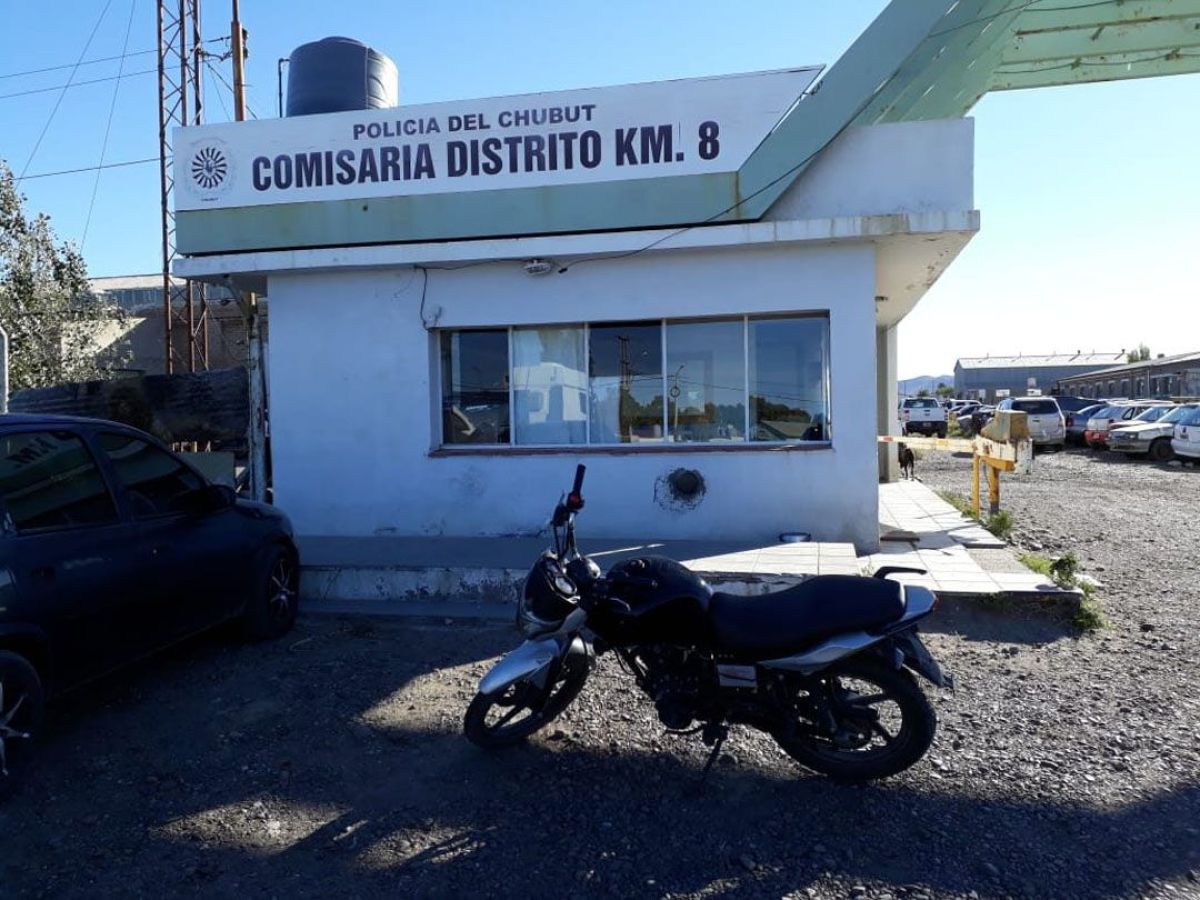 Se llevó ropa de una tienda con un "voucher trucho"