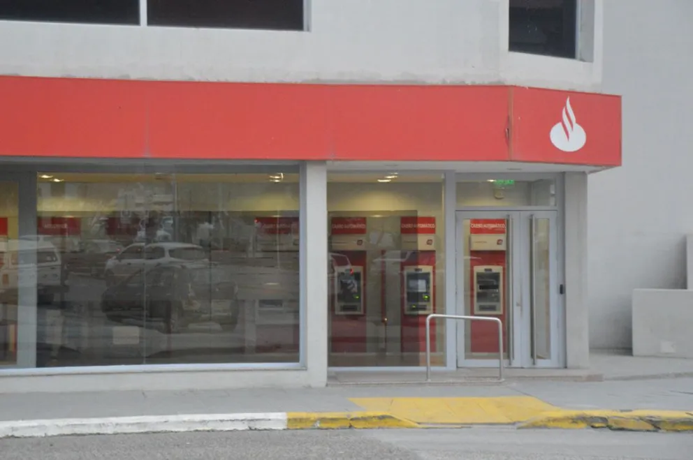 Bancarios lograron nuevo acuerdo paritario y levantaron el paro previsto