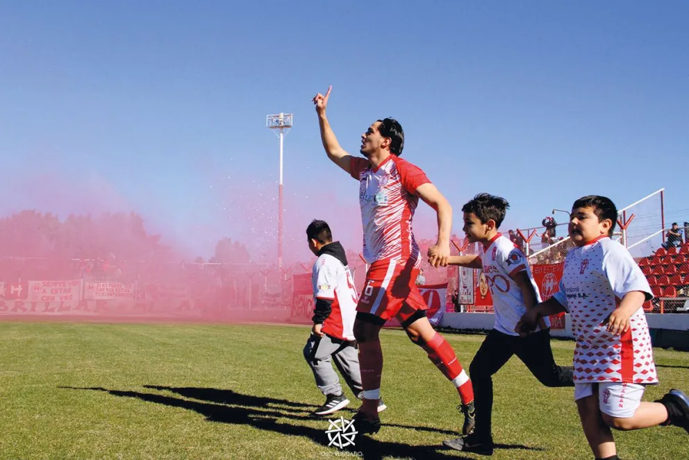 Ezequiel Llesona: de la cancha a pelear contra el Covid