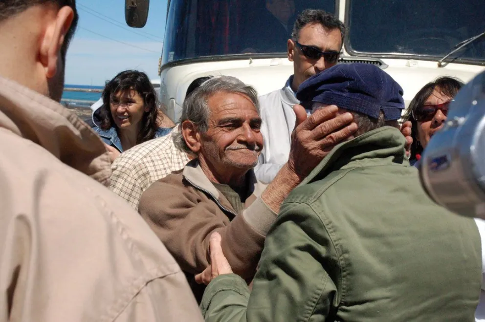 A 13 años de la toma de playa de tanques por “los viejos de YPF”