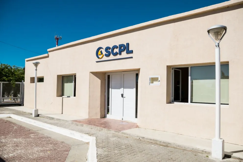 La SCPL sin atención al público por medida de fuerza de Luz y Fuerza