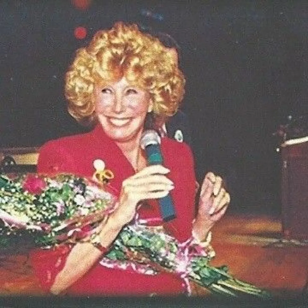 Murió la periodista Nelly Raymond: tenía 88 años