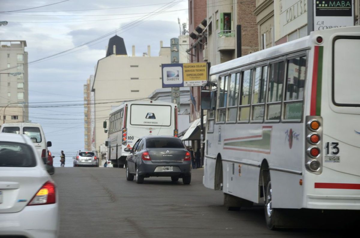 Extendieron la conciliación obligatoria y no habrá paro de colectivos esta semana