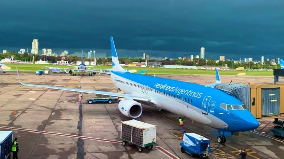 Habilitan al Aeroparque Jorge Newbery para realizar vuelos de aviones con más de 200 asientos