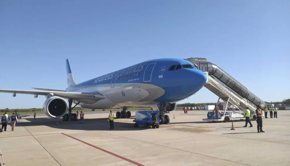 Aerolíneas Argentinas transportó a más de 190.000 pasajeros durante el fin de semana largo de carnaval