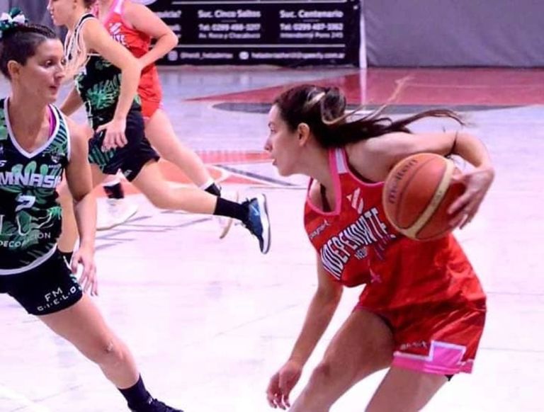 Federal de básquetbol femenino Gimnasia de Comodoro visita a
