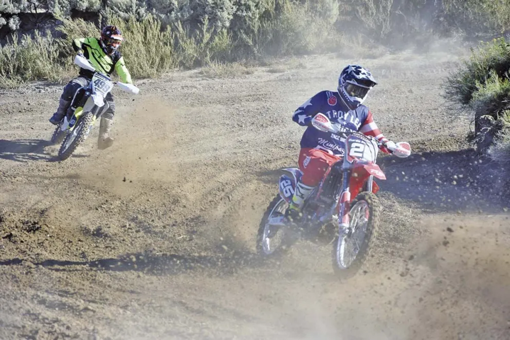 Retorna la emoción del motocross a Rada Tilly