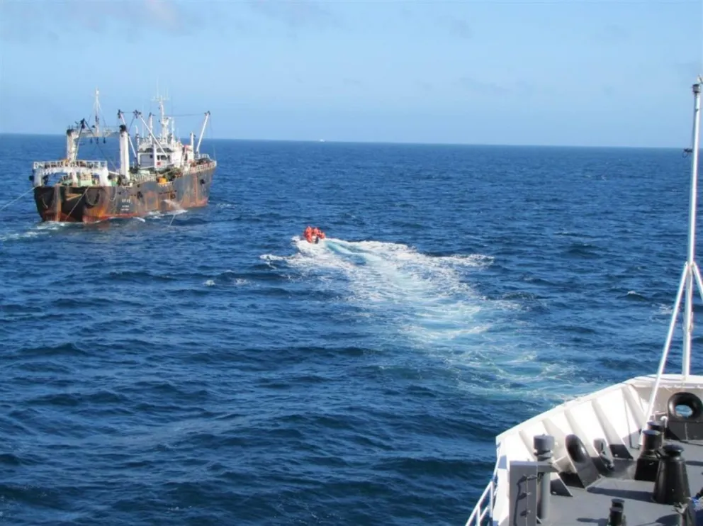 Una fundación extranjera propietaria de islas en Malvinas es la gestora del proyecto de ley Agujero Azul  