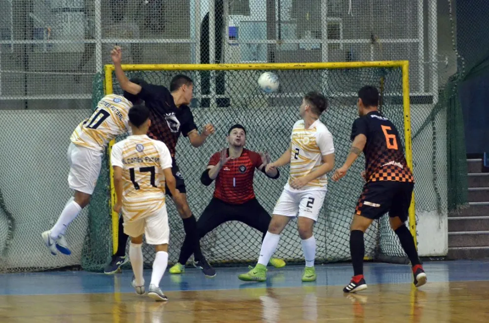 Triunfo de Halcones para ser tercero