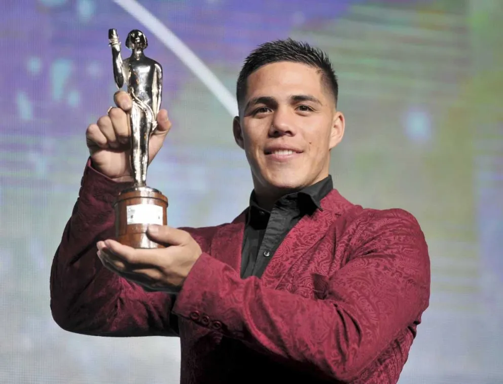 Brian Castaño ante una enorme pelea