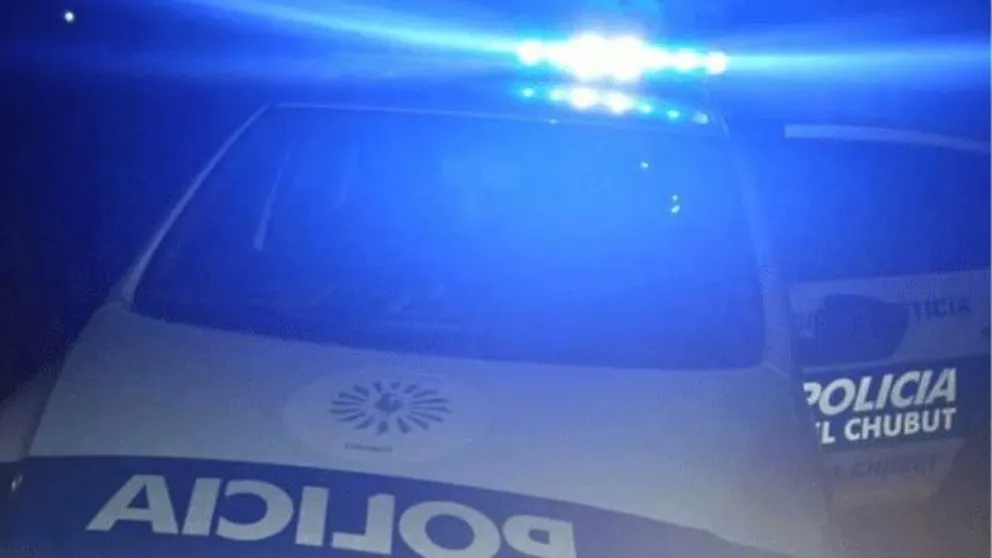 En cinco minutos le roban cosas de la camioneta  a una mujer en la terminal de Ómnibus de Trelew